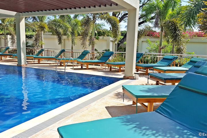 Pool 44 of 72