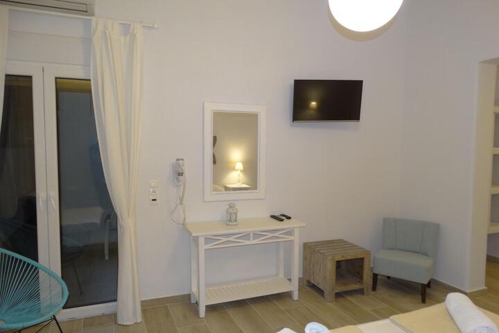 Room 17 of 43