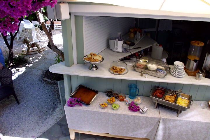 Breakfast/Coffee Service 53 of 94
