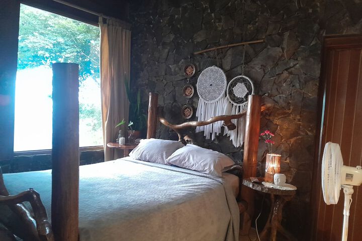 Room 11 of 26