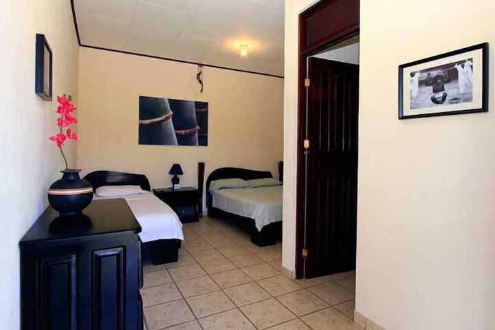 Room 14 of 32