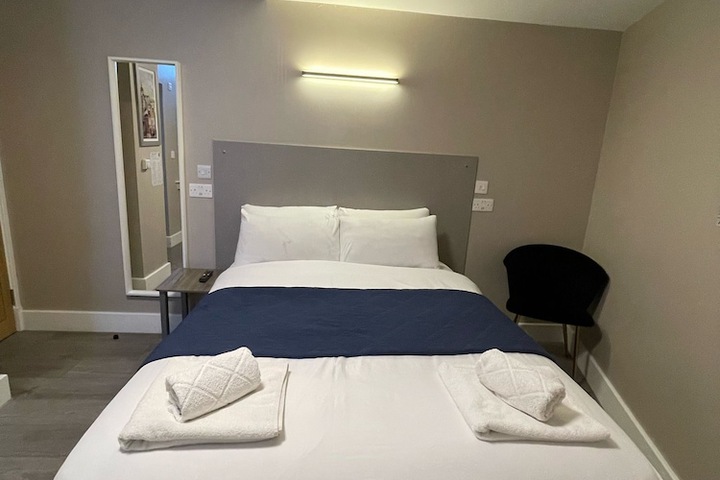 Room 57 of 91