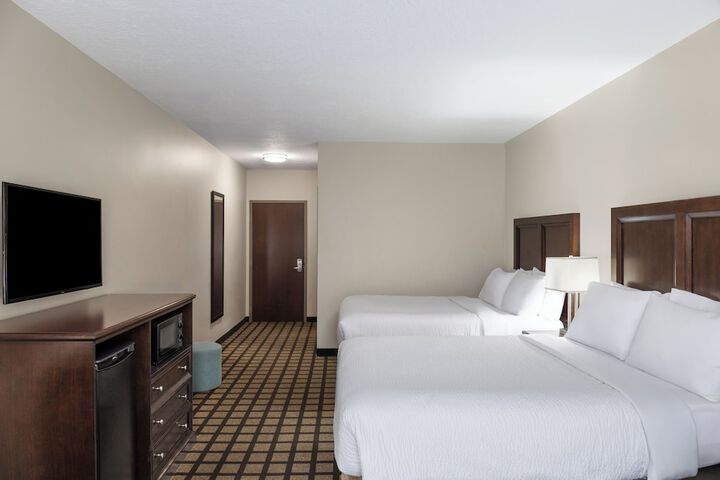 Room 16 of 87