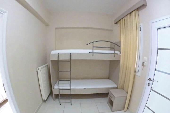 Room 12 of 71