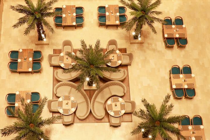 Hotel Exterior 87 of 94