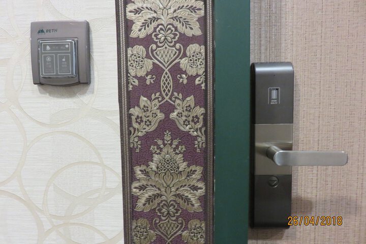 Room 17 of 57