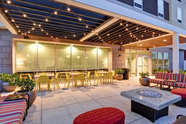 Terrace/Patio 38 of 38