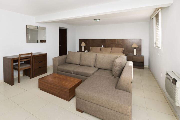 Room 12 of 29
