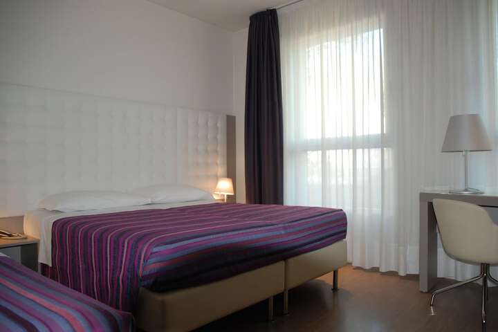 Room 36 of 69
