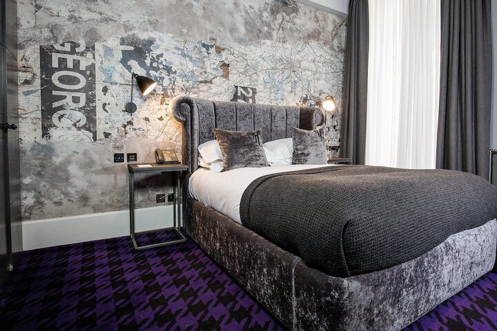 Room 20 of 74