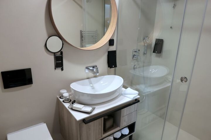 Clean Restrooms