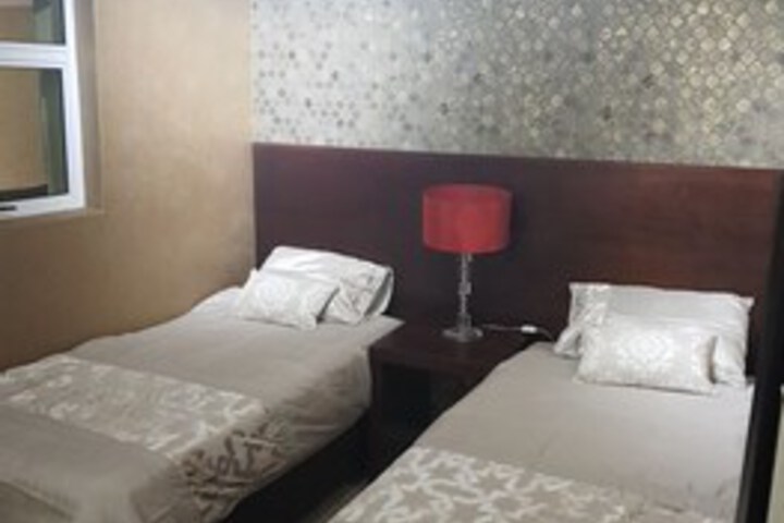 Room 8 of 8