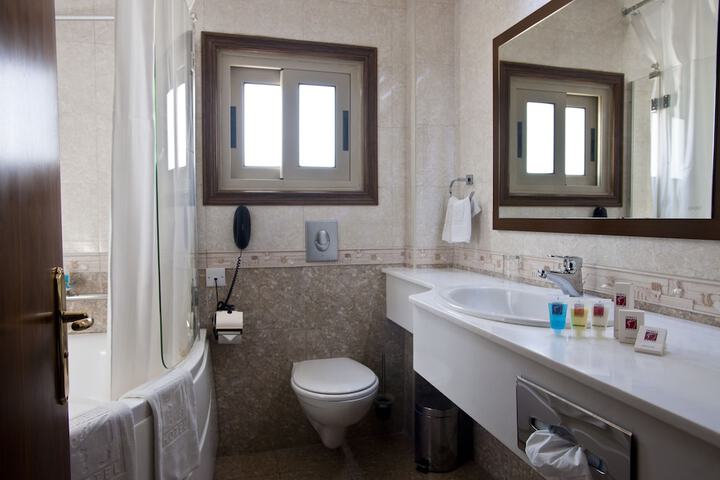 Bath Interior