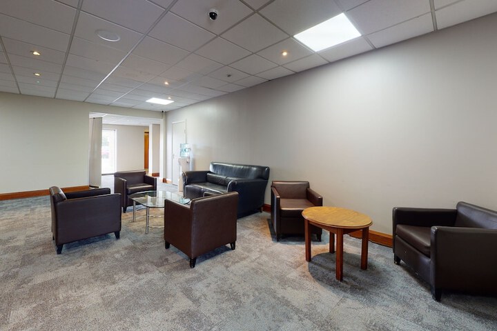 Business Center 138 of 156