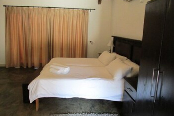 Room 29 of 35