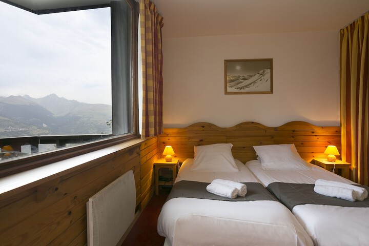 Room 6 of 29