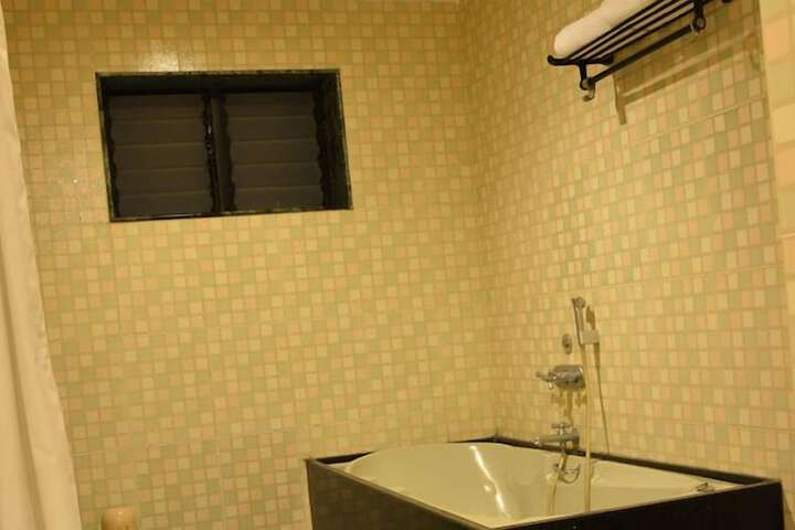 Room 21 of 41