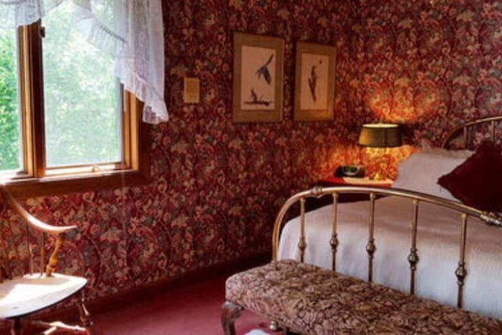 Room 26 of 107