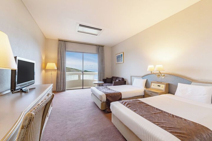 Room 4 of 46