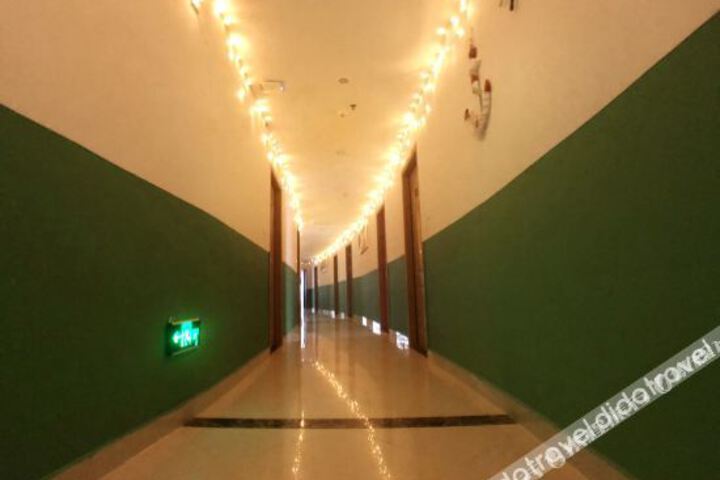 Hotel Interior 5 of 29