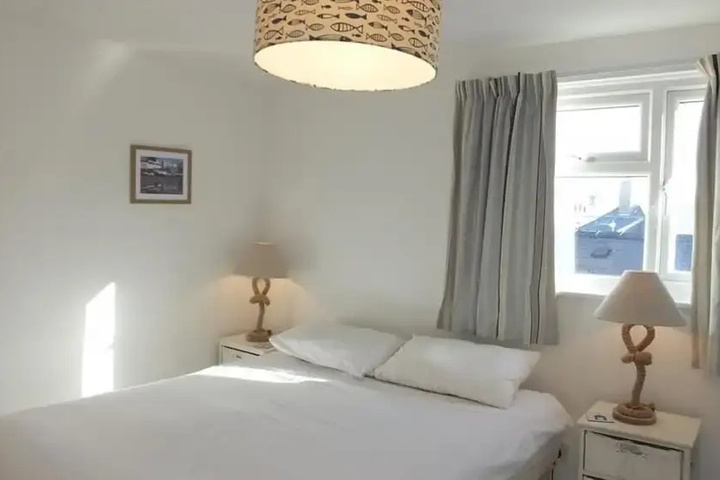 Room 3 of 19