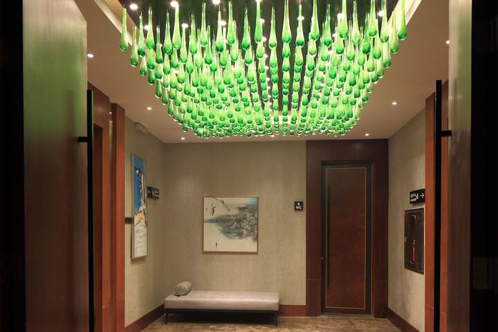 Hotel Interior 4 of 66
