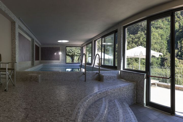 Pool 78 of 125