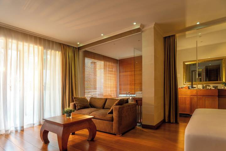 Room 20 of 131