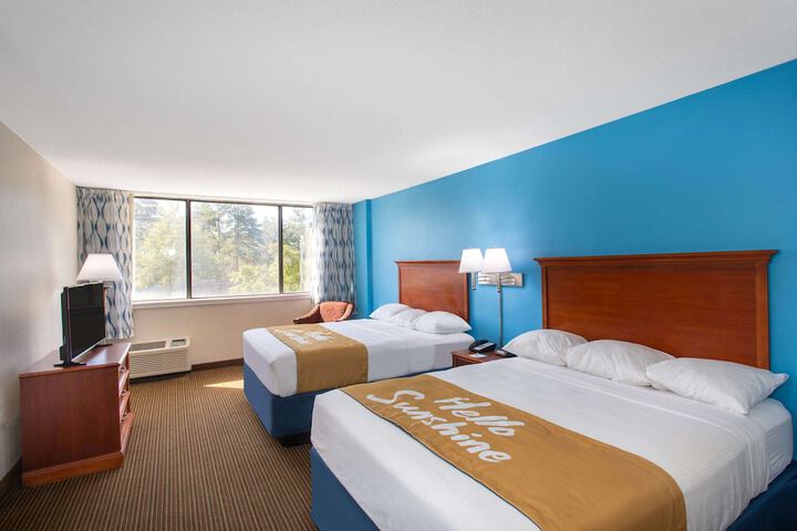 Room 21 of 53
