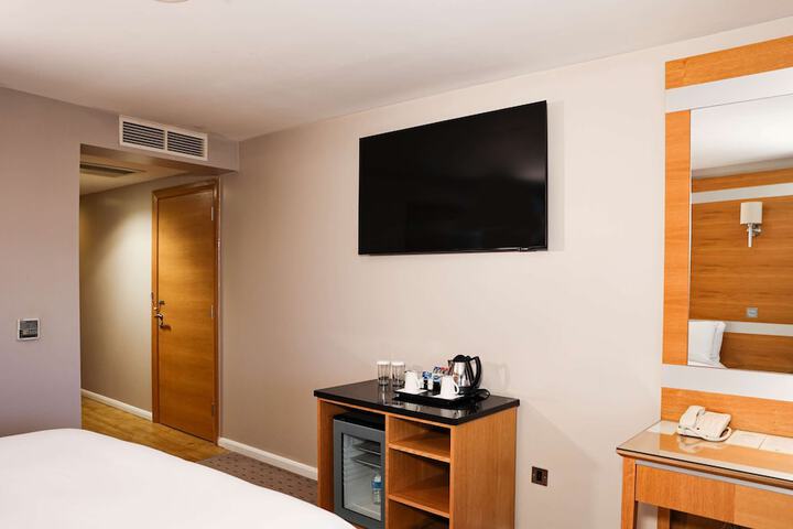 Room 20 of 121