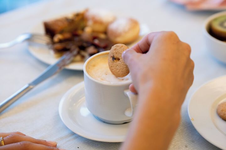 Breakfast/Coffee Service 148 of 176