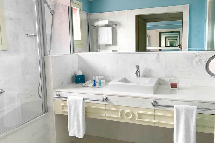 Bath Interior