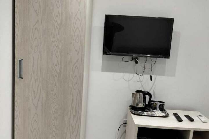 Room 16 of 24