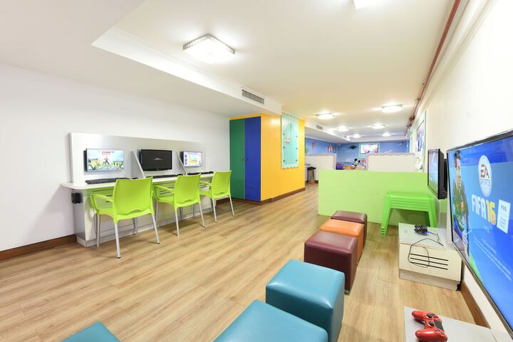 Children's play area - indoor