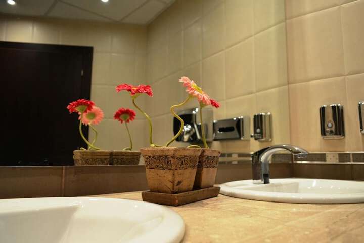 Room 20 of 32
