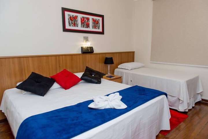 Room 3 of 44