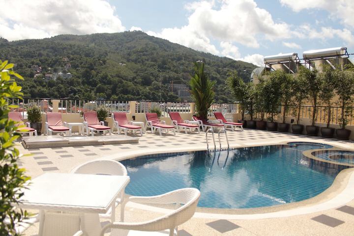 Pool Hotel