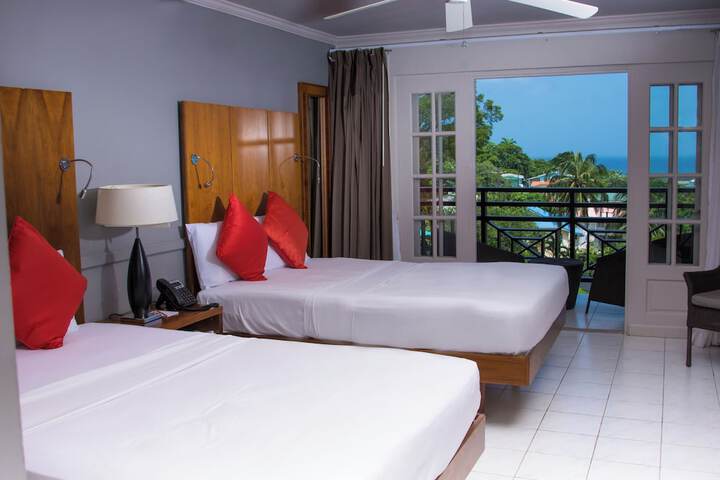 Room 15 of 37