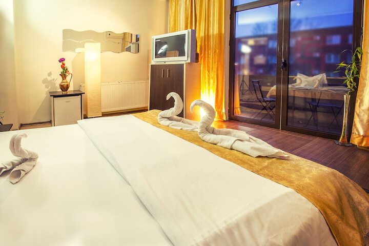 Hotel Eos