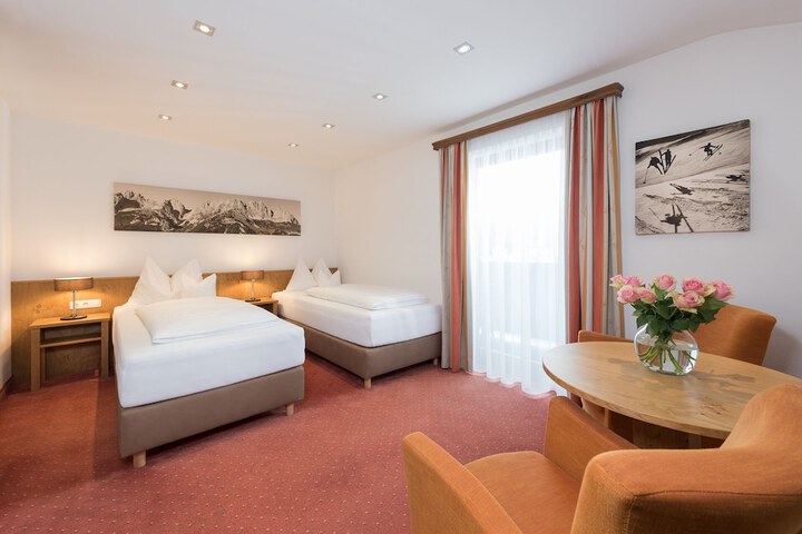 Room 15 of 41