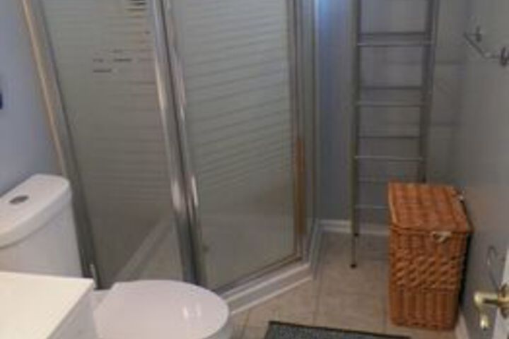 Room 2 of 19
