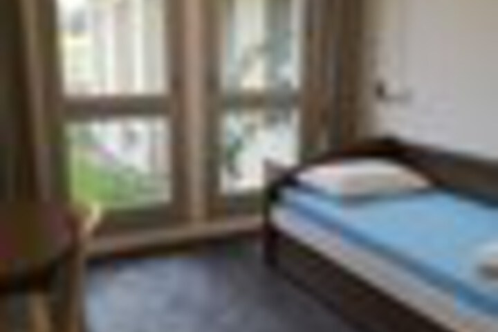Room 11 of 135