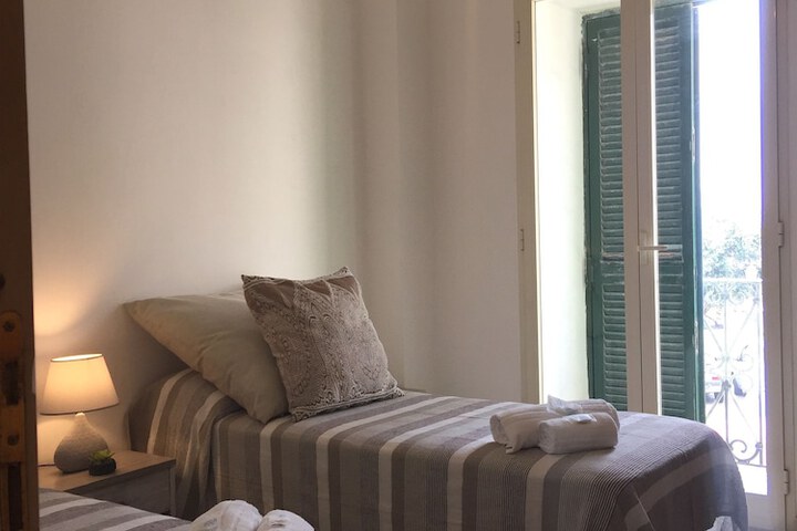 Room 20 of 40
