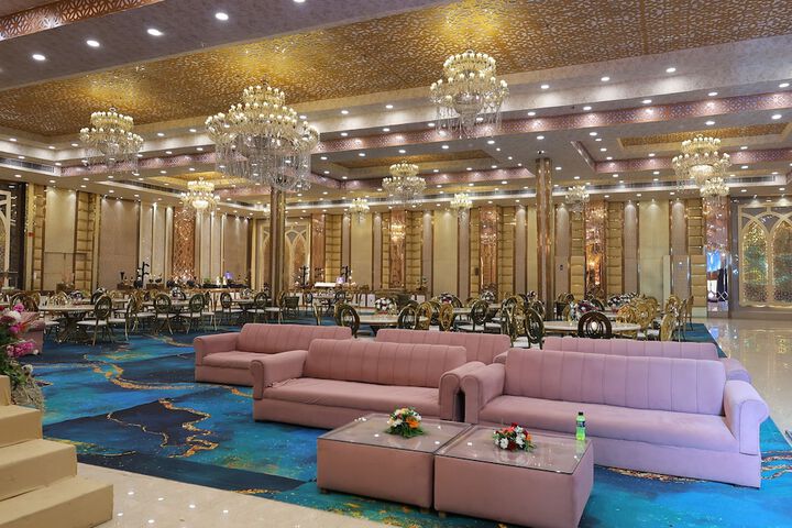Ballroom/Hall 35 of 54