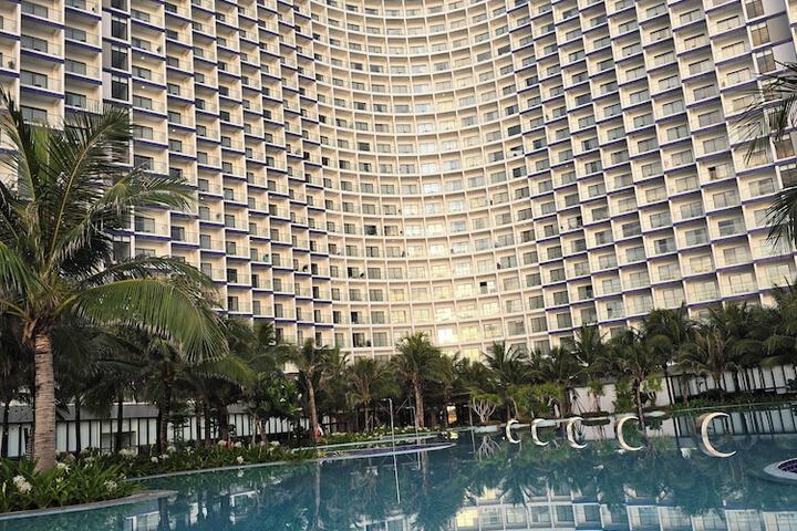 Hotel 63 of 67
