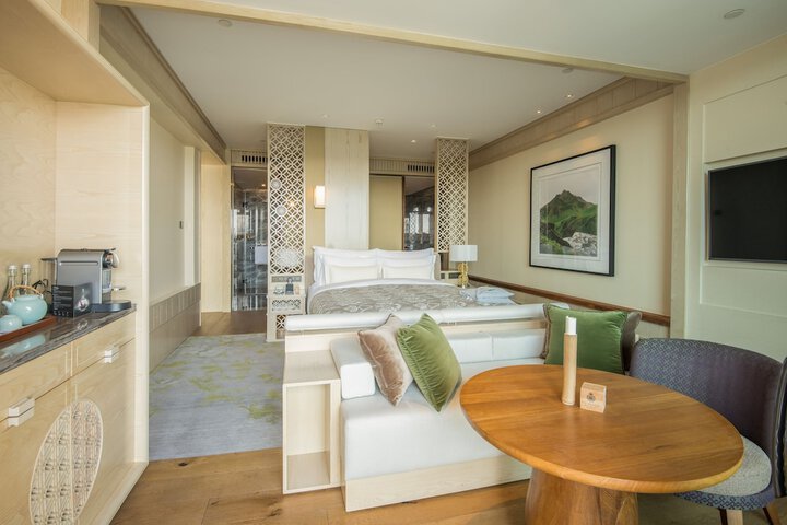 Room 20 of 110