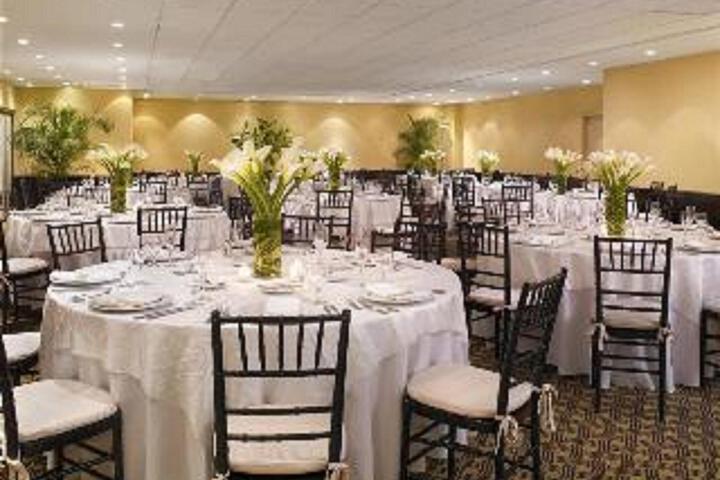 Business Center 78 of 81