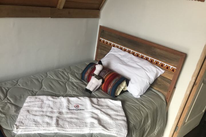 Room 10 of 29