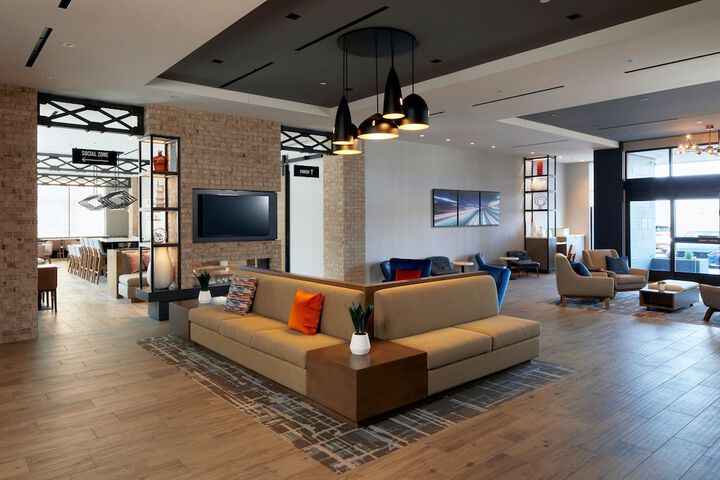 Hotel Interior 16 of 86