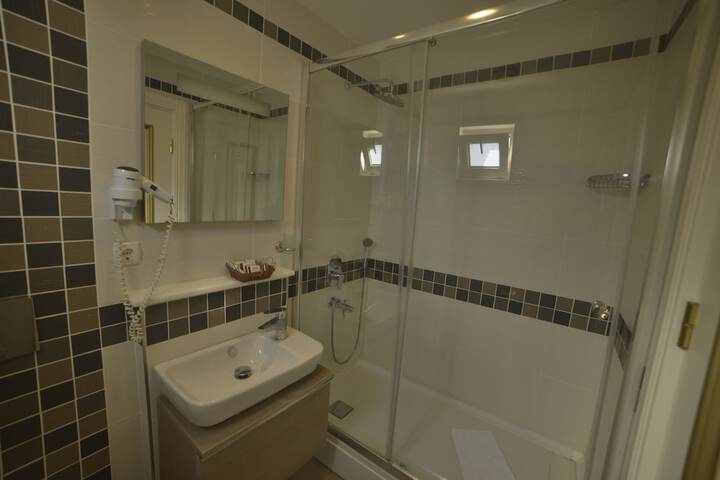 Bathroom Vanities